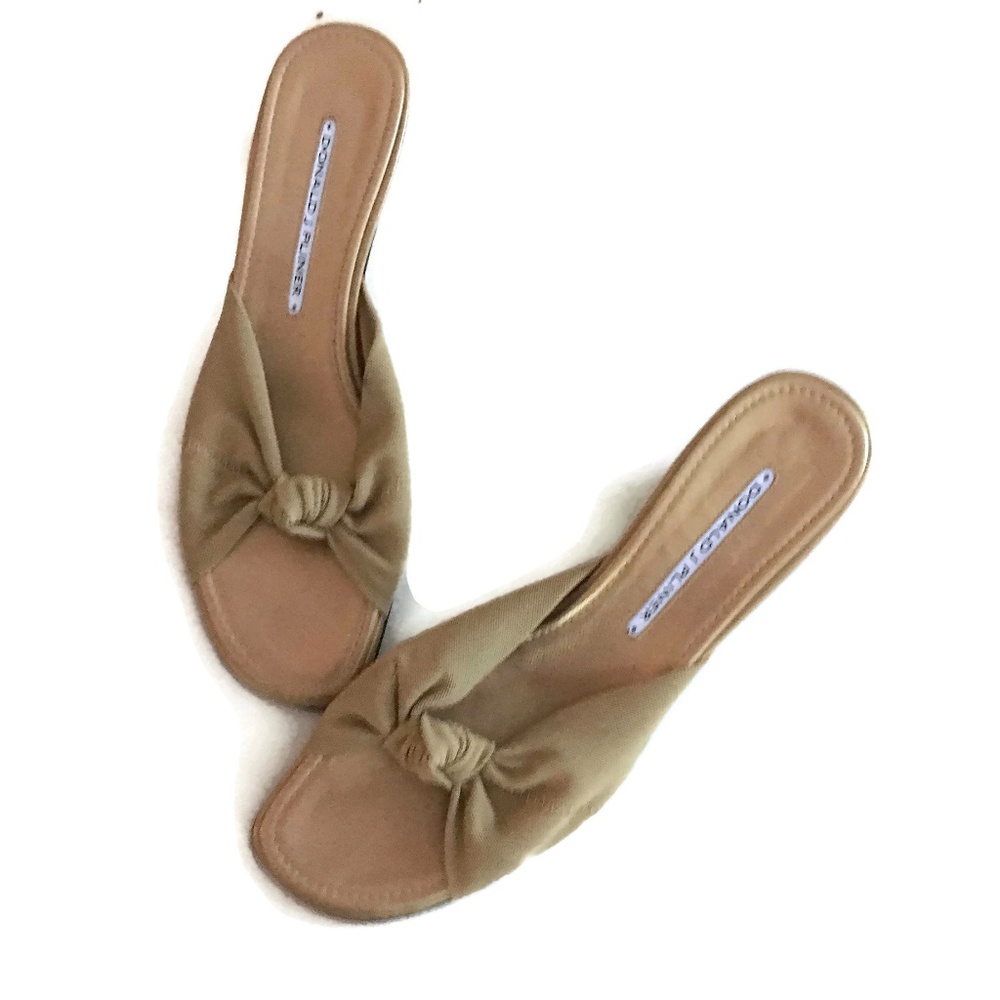 Donald J. Pliner Kitten Heels Open Toe Fabric 7.5